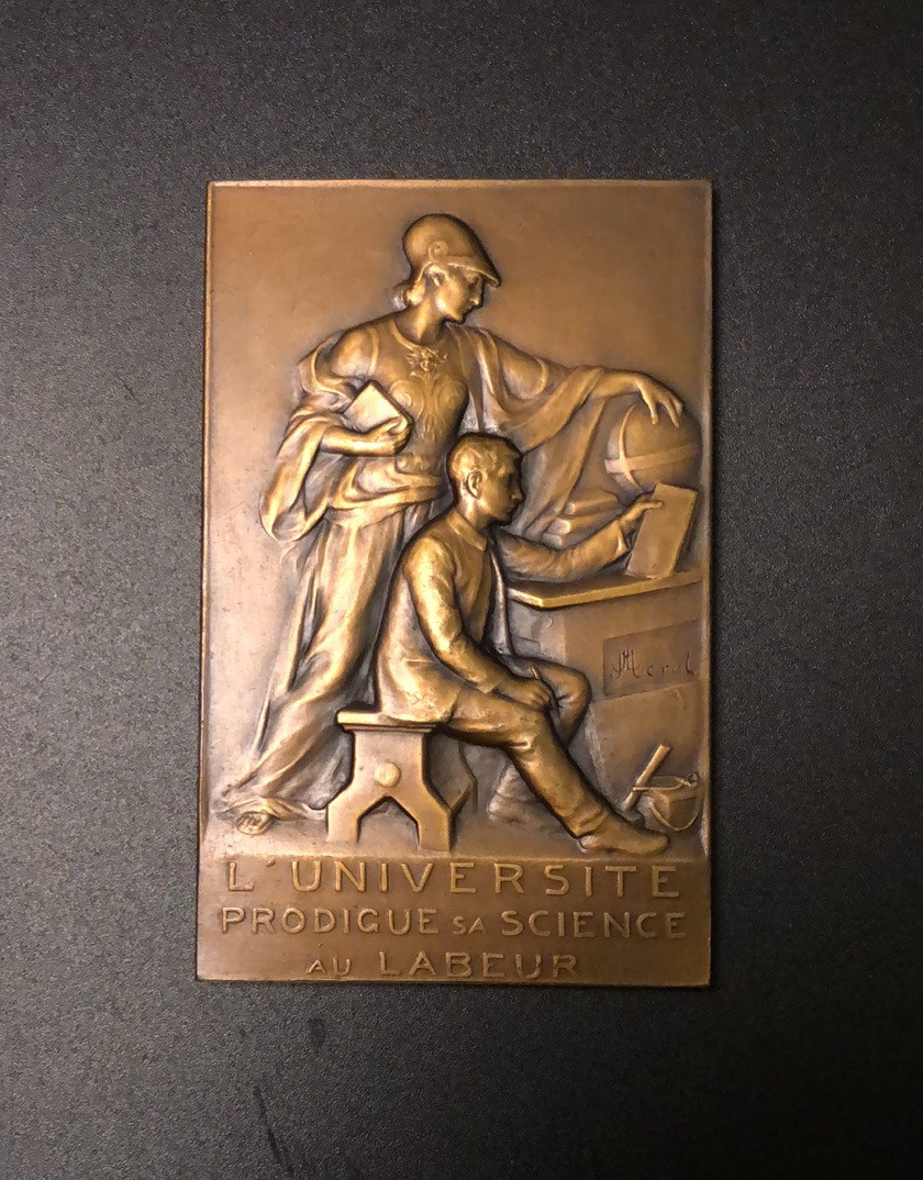 喜迎🐂年艺术麦朵尔第六场拍卖 技工大学