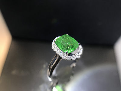 沙弗莱戒指 4.46ct vivid green 现货成品 斯里兰卡  - 沙弗莱戒指 4.46ct vivid green 现货成品 斯里兰卡 