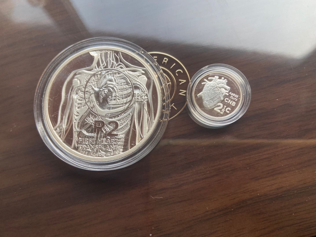 【币观天下】第138场钱币拍卖 【南非】大小心脏套装【大心脏+小心脏+模型】