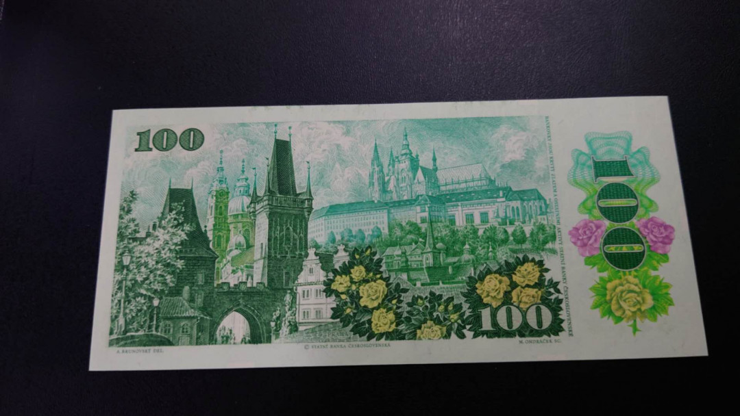 【囧羊收藏】精选微拍第16期~2021年第七期 精选港澳币和其它世界纸币 1989年捷克斯洛伐克100克朗 全新绝品尾4