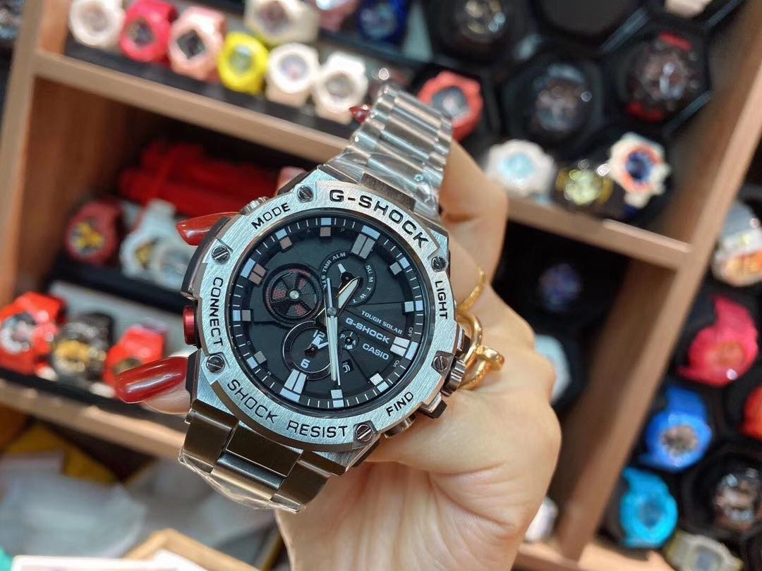 手表一比一复刻专场  抖音爆款 、G-SHOCK卡西欧GST-B100系列、经典防震表盘设计 一键亮灯模式 配合冲击视觉的强烈色彩 防震防磁生活防水 全自动日历表身一如既往采用特种材料 效果绝对是相当满意的 在当今所有的系列手表中也是不多见的 手表颜值绝对的爆表！