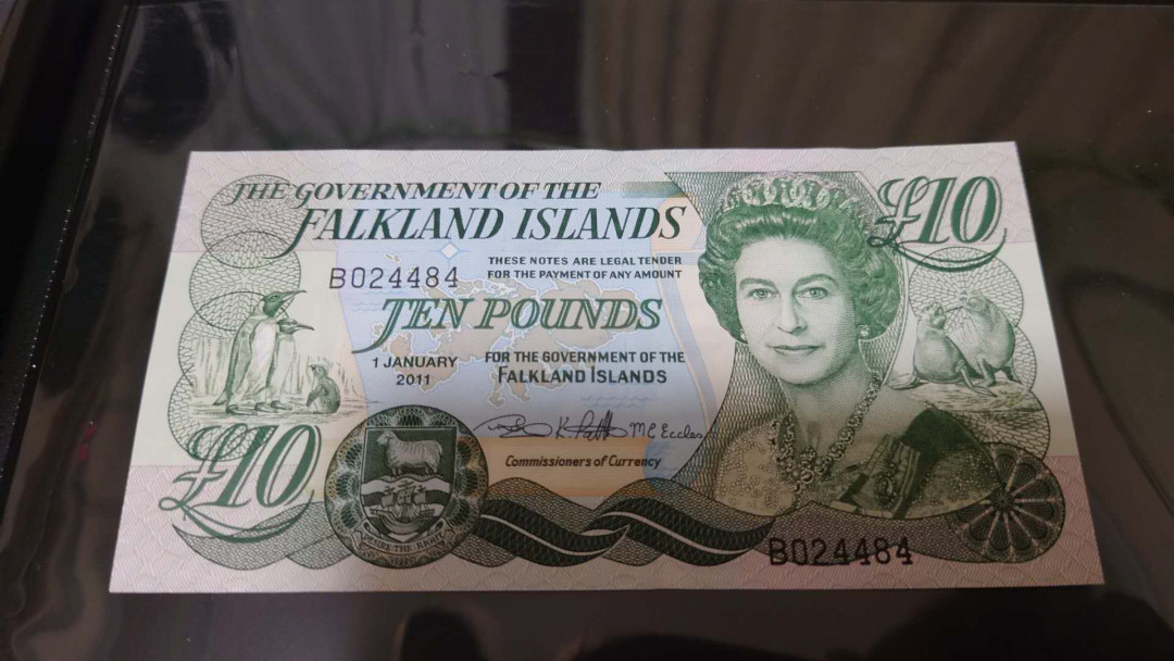陆续更新【囧羊收藏】精选微拍第17期 ~2017年第八期 世界纸币精选（有澳门大金龙，天鹅船等） 2011年福克兰群岛10镑 全新绝品尾4