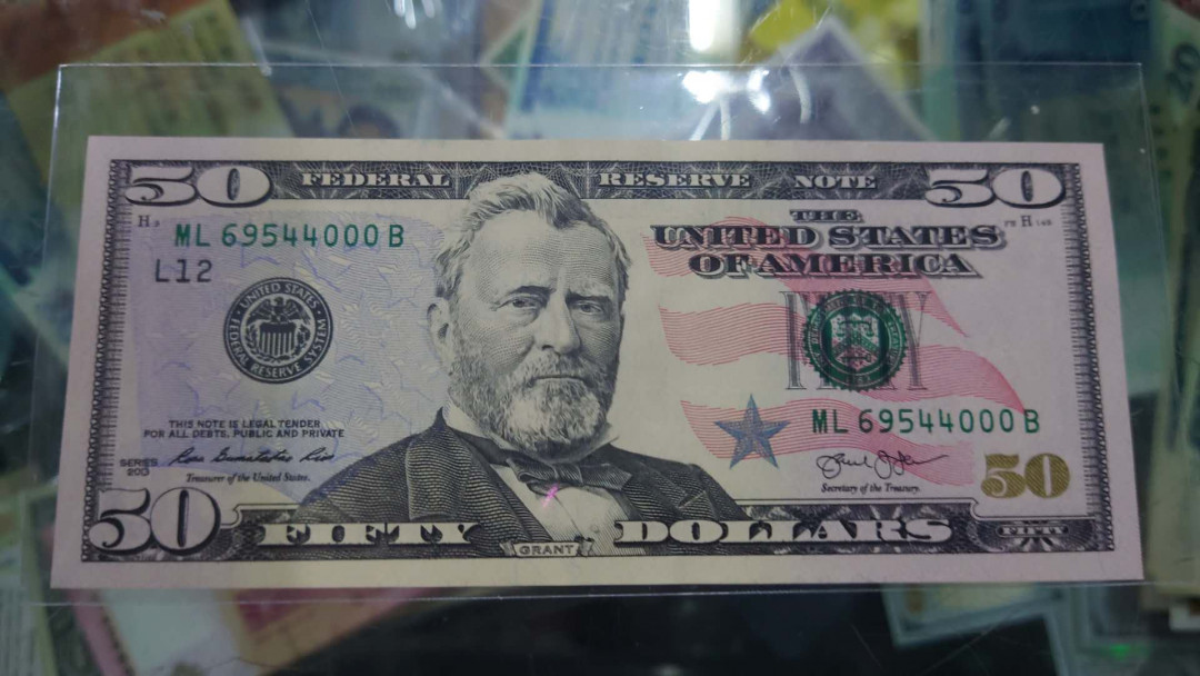 陆续更新【囧羊收藏】精选微拍第17期 ~2017年第八期 世界纸币精选（有澳门大金龙，天鹅船等） 2013年美国50元 豹子号000 全新绝品