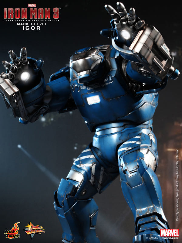 零元拍：Hottoys：MMS215 - 1/6 《钢铁侠3》- MK38 伊果IGOR