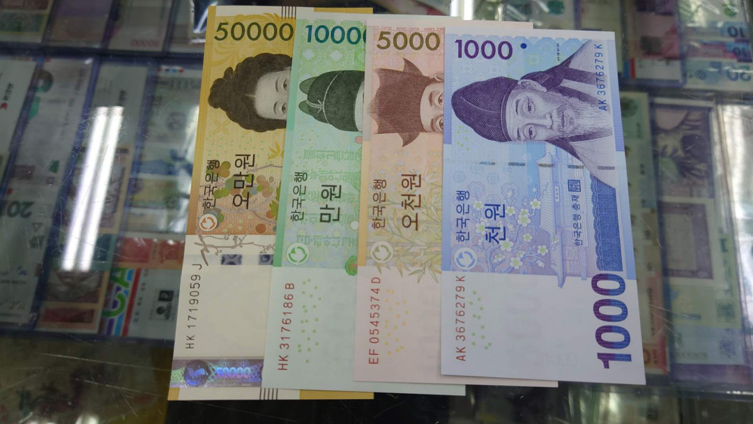 陆续更新【囧羊收藏】精选微拍第18期~2021年第九期 世界纸币精选 韩币1000、5000、10000、50000四张全套 全新刀拆绝品