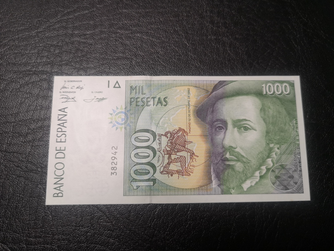 《外钞收藏家》第一百零三期拍卖 西班牙末版精致小钞 1000比塞塔 全新UNC