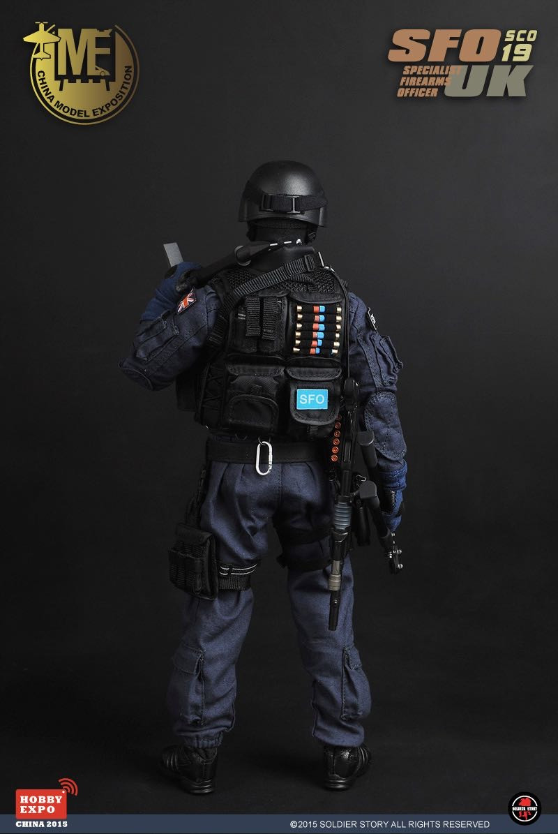 零元拍：SS090北京会场1/6 2015英国伦敦警务处 SCO19特警队 -SFO，全新未拆。