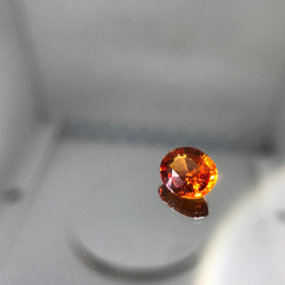 80年斯里兰卡宝石公司HH GEMS 【纯天然彩色宝石 多种珍贵宝石合集】 - Garnet 琥珀色石榴石 纯天然 2.20ct 裸石 斯里兰卡