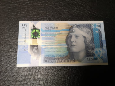 《外钞收藏家》第一百零四期拍卖 - 2016年苏格兰皇家银行5镑塑料钞 号码不错 全新UNC