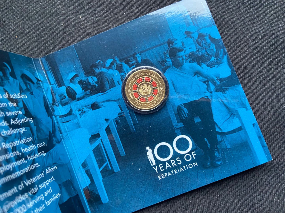 【币观天下】第141期钱币拍卖  澳大利亚2019双色纪念币c标卡册