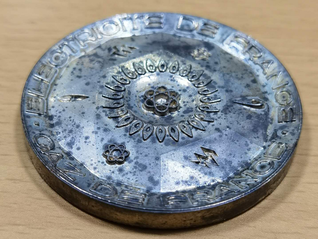 北京马甸外币专卖微拍第四十七期，外国纪念章专场，陆续上新，欢迎关注 法国纪念章，直径：54mm，重量：66克，品相如图