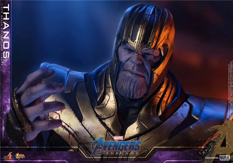 零元拍：HotToys 1/6 MMS529 复联4-终局之战 灭霸全高41.5厘米，带led发光手套