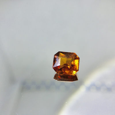 80年斯里兰卡宝石公司HH GEMS 【纯天然彩色宝石 多种珍贵宝石合集】 - Garnet 琥珀色石榴石 纯天然 3.55ct 裸石 斯里兰卡