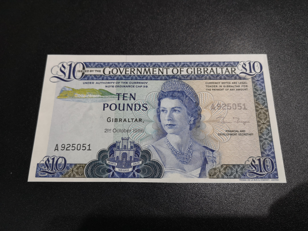 《外钞收藏家》第一百零五期拍卖 1986年直布罗陀10镑 A冠 全新UNC