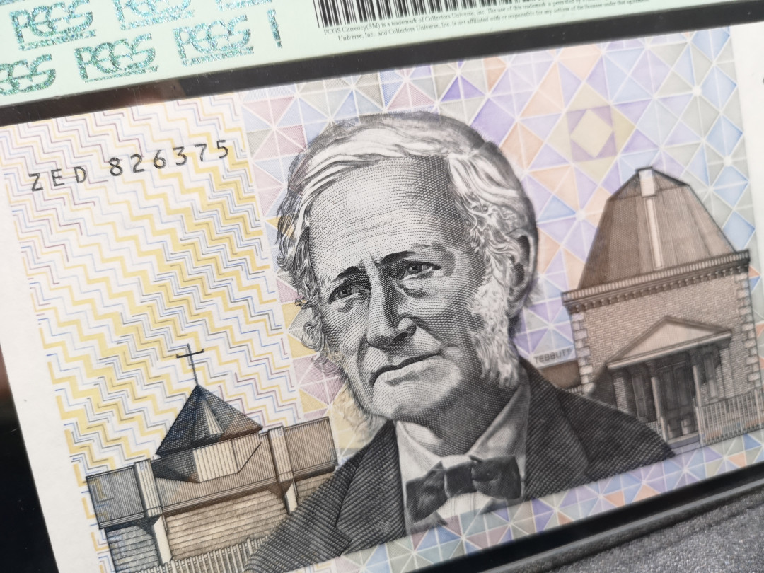 《外钞收藏家》第一百零五期拍卖 1985年澳大利亚100元 毛线帽 绿标PCGS67