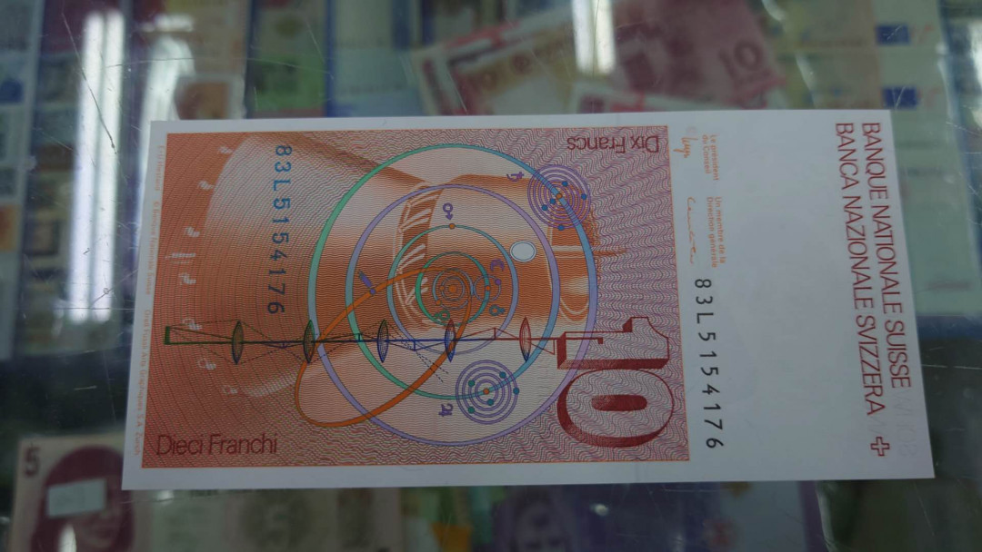 陆续更新【囧羊收藏】精选微拍第19期～2021年第十期   1983年瑞士10法郎 全新绝品