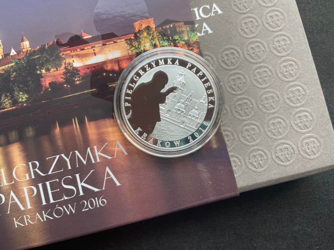 【币观天下】第142期钱币拍卖 纽埃2016年1元，反向阴图，磨砂，教皇保罗二世朝圣-克拉科夫 精制纪念银币