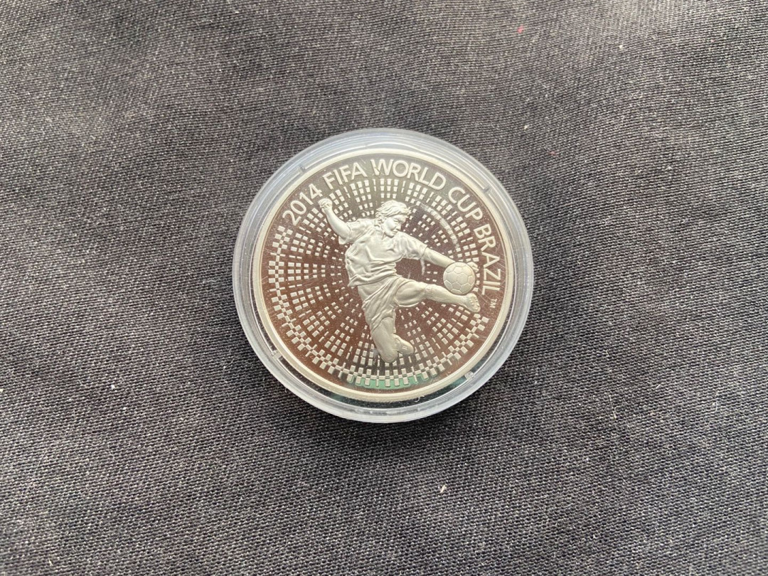 【币观天下】第142期钱币拍卖 白俄罗斯2014年世界杯精制镍币