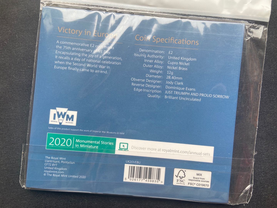 【币观天下】第142期钱币拍卖 【英国】二战胜利双色币卡册