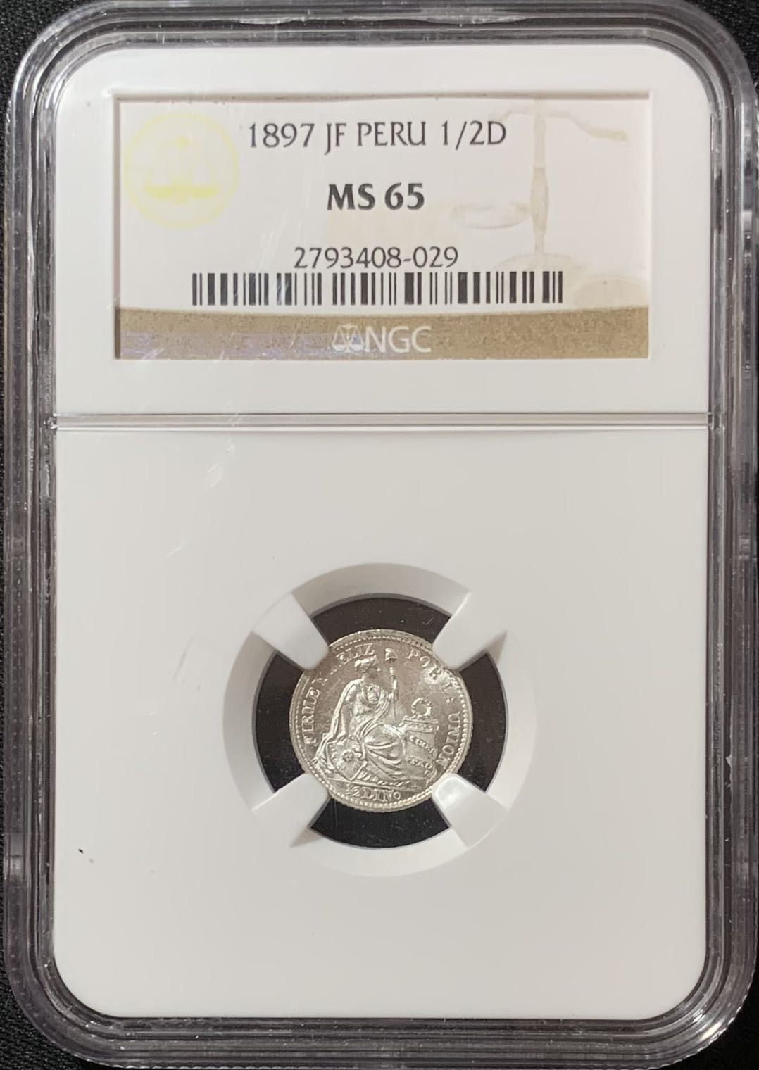 紫瑗钱币—微拍第135期  秘鲁 1897年 坐人 1/2D 银币 NGC MS65