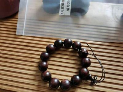 永恒典藏2021第二场 - 010号拍品1.8cm紫檀柳手串