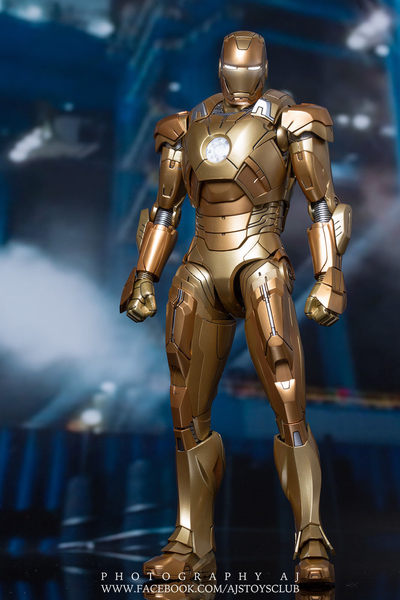 零元拍：KingArts 1/9 DFS006T 钢铁侠3 合金可动 黄金版 MK21 限定100个，独有的桔色发光地台 - 零元拍：KingArts 1/9 DFS006T 钢铁侠3 合金可动 黄金版 MK21 限定100个，独有的桔色发光地台