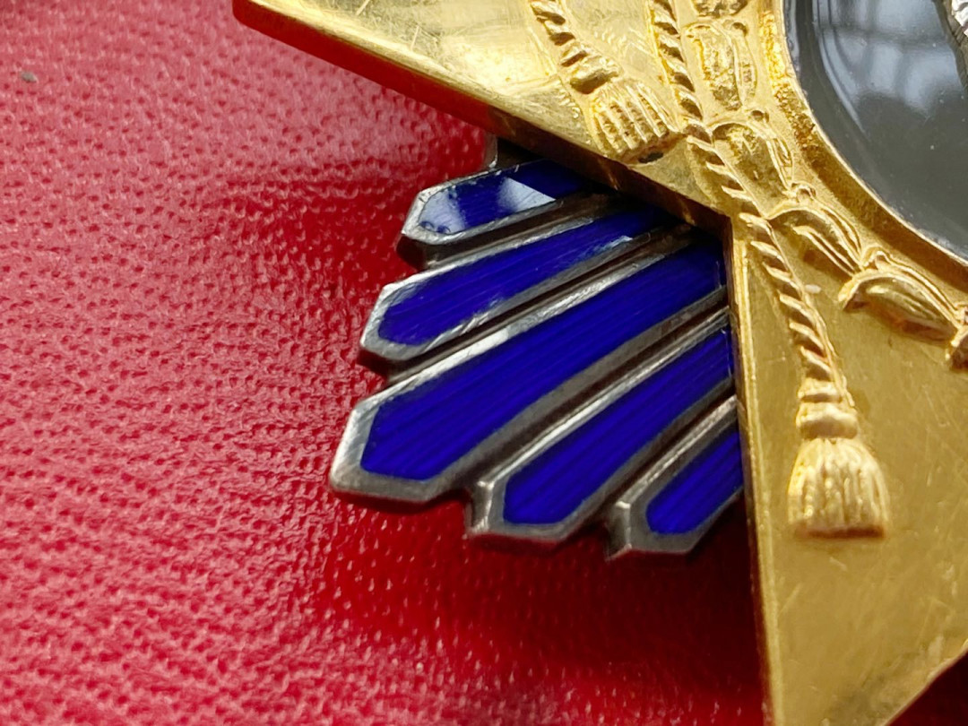 【已售出欣赏】蒙古苏赫巴托尔勋章 904号