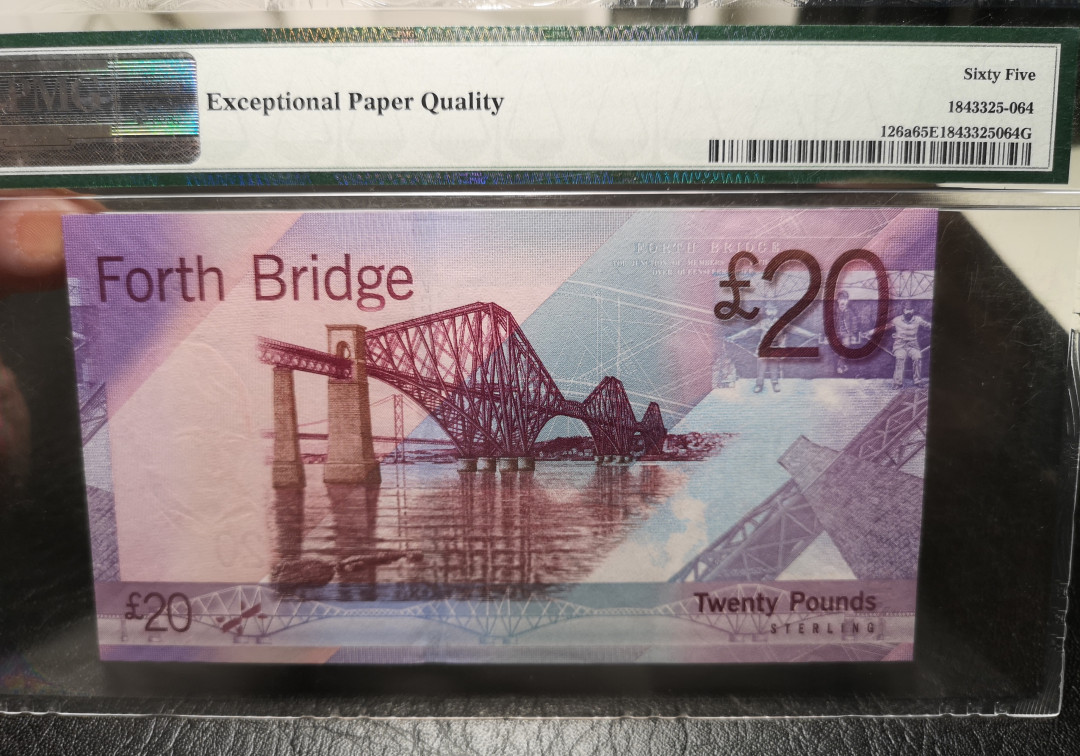 《外钞收藏家》第一百零七期拍卖 2007年苏格兰全套5、10、20、50、100镑 五张 首发冠800号 分数如图