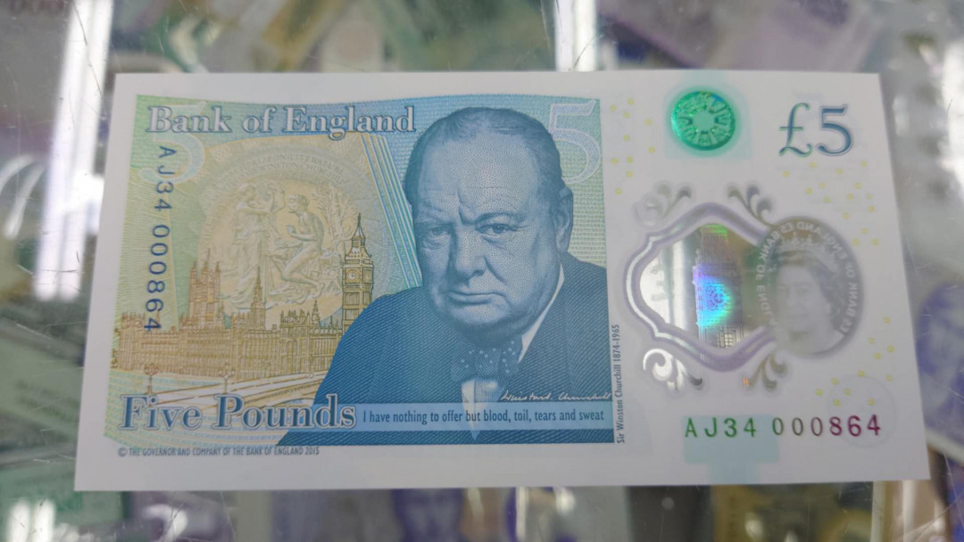 更新完毕【囧羊收藏】精选微拍第20期暨2021年第11期 世界精选货币 2016年英国G序列5镑 全新绝品百位小号 864