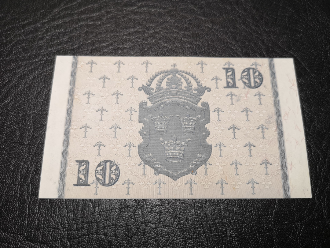 《外钞收藏家》第一百零七期拍卖 1947年瑞典10克朗 全新UNC