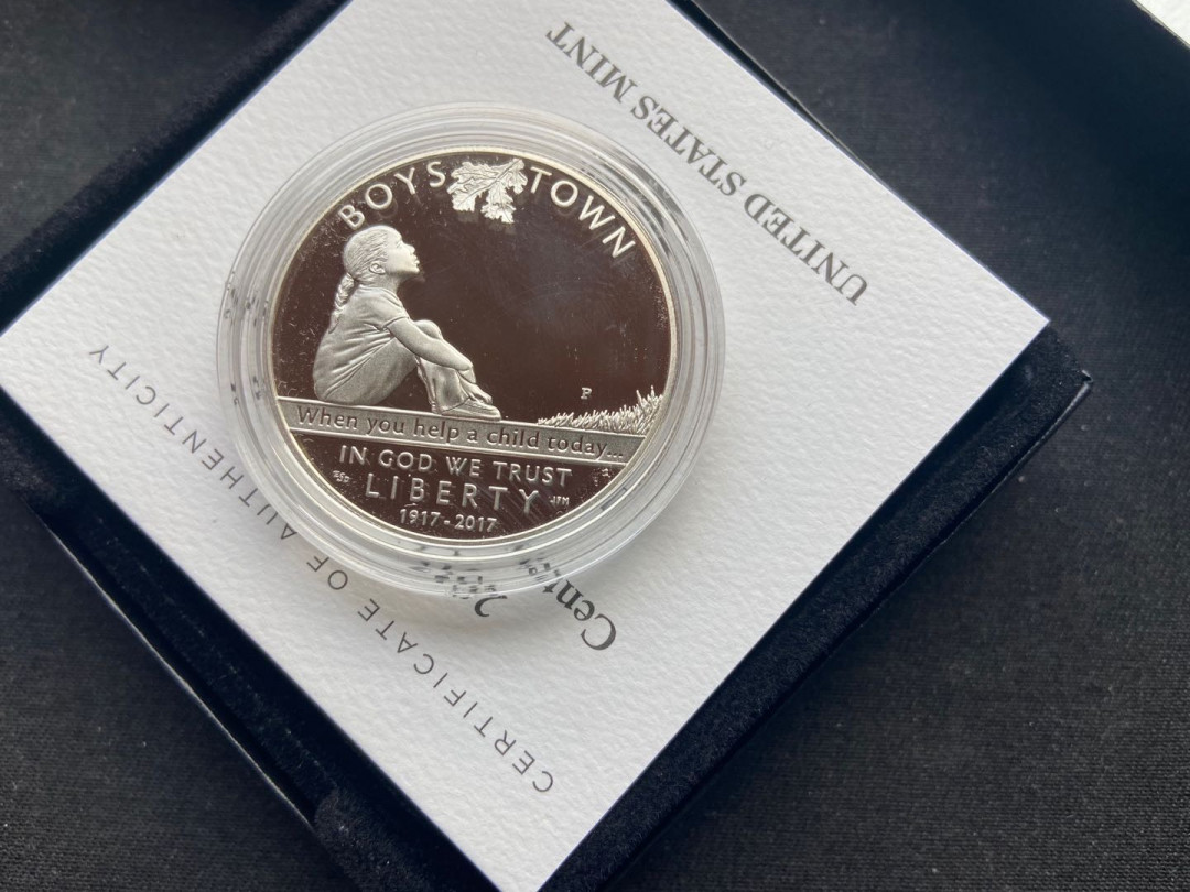 【币观天下】第144场拍卖 【美国】2017年男孩镇精制银币【克劳斯获奖币】