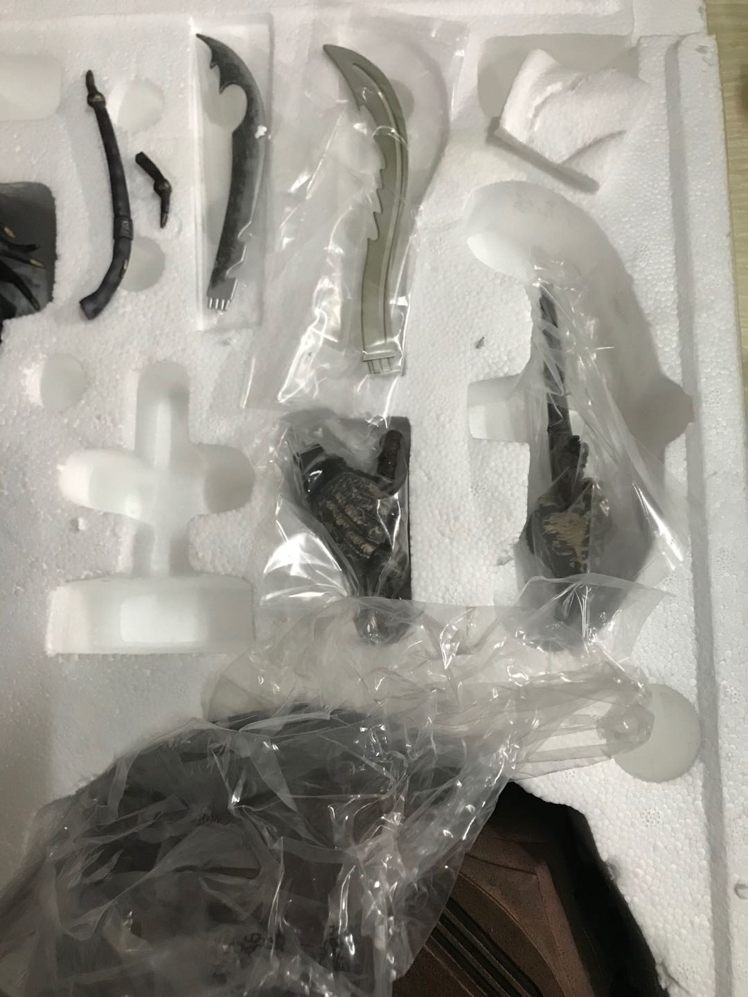 零元拍：俄罗斯圣彼得堡艾夫曼芭蕾舞团签名宣传卡（不知道是谁签的，请高手自查）拍中就送Sideshow 1:5 铁血长老 全身像