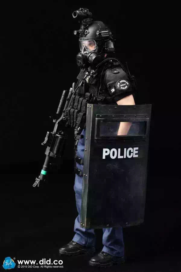 零元拍：DID MA1006 1/6 洛杉矶特警 LAPD SWAT 2.0 丹佛