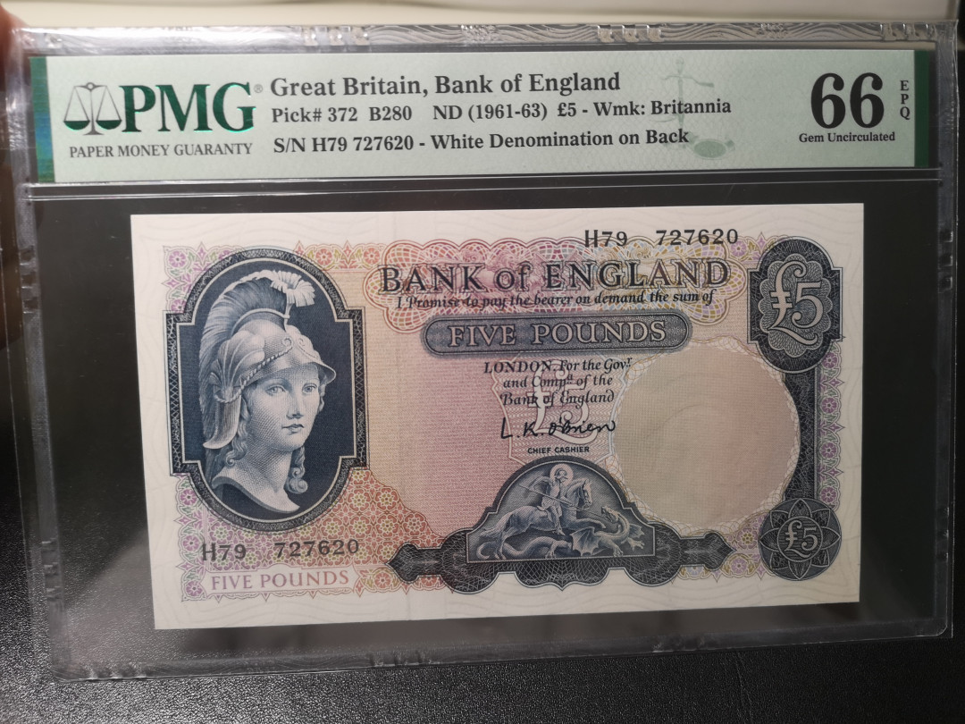 《外钞收藏家》第一百零八期拍卖 英国B序列5镑 空心版  PMG66