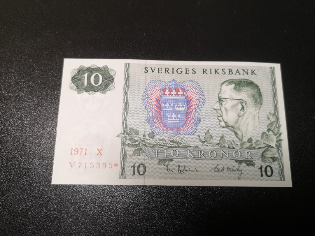 《外钞收藏家》第一百零八期拍卖 1979年瑞典10克朗 全新UNC