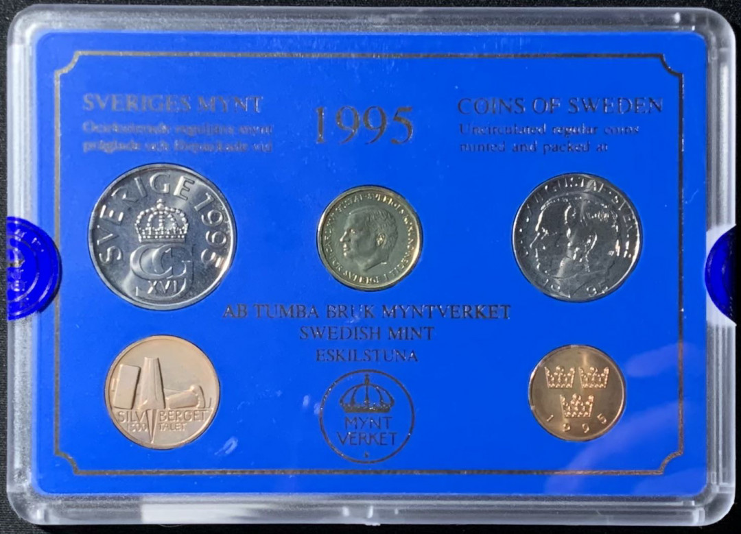紫瑗钱币—微拍第136期  瑞典 1995年 50欧尔—10克朗 4枚套 带纪念章 原厂盒