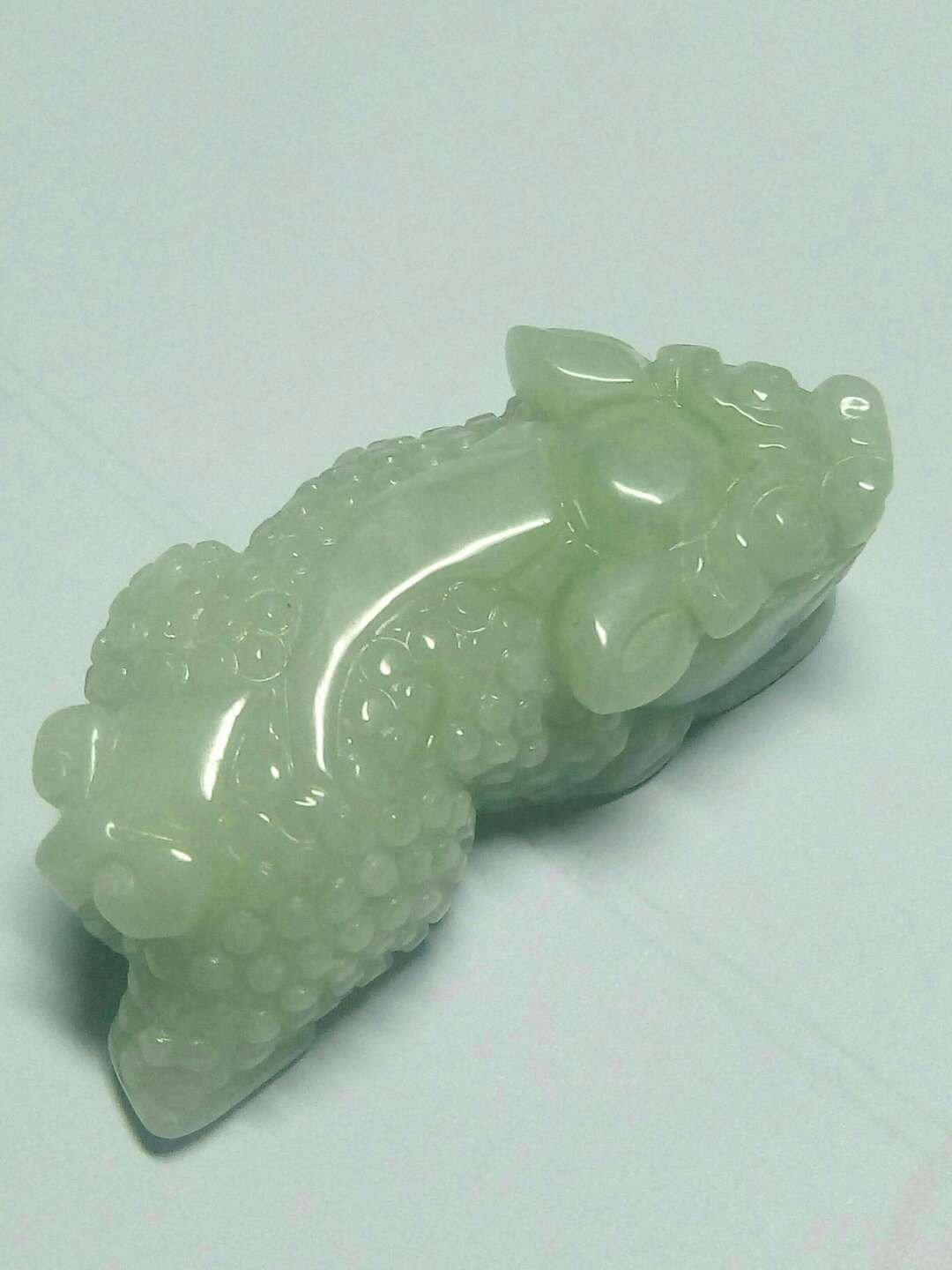 珍品收藏(系统自动拍卖) 天然翡翠A货，翡翠麒麟把（挂）件。