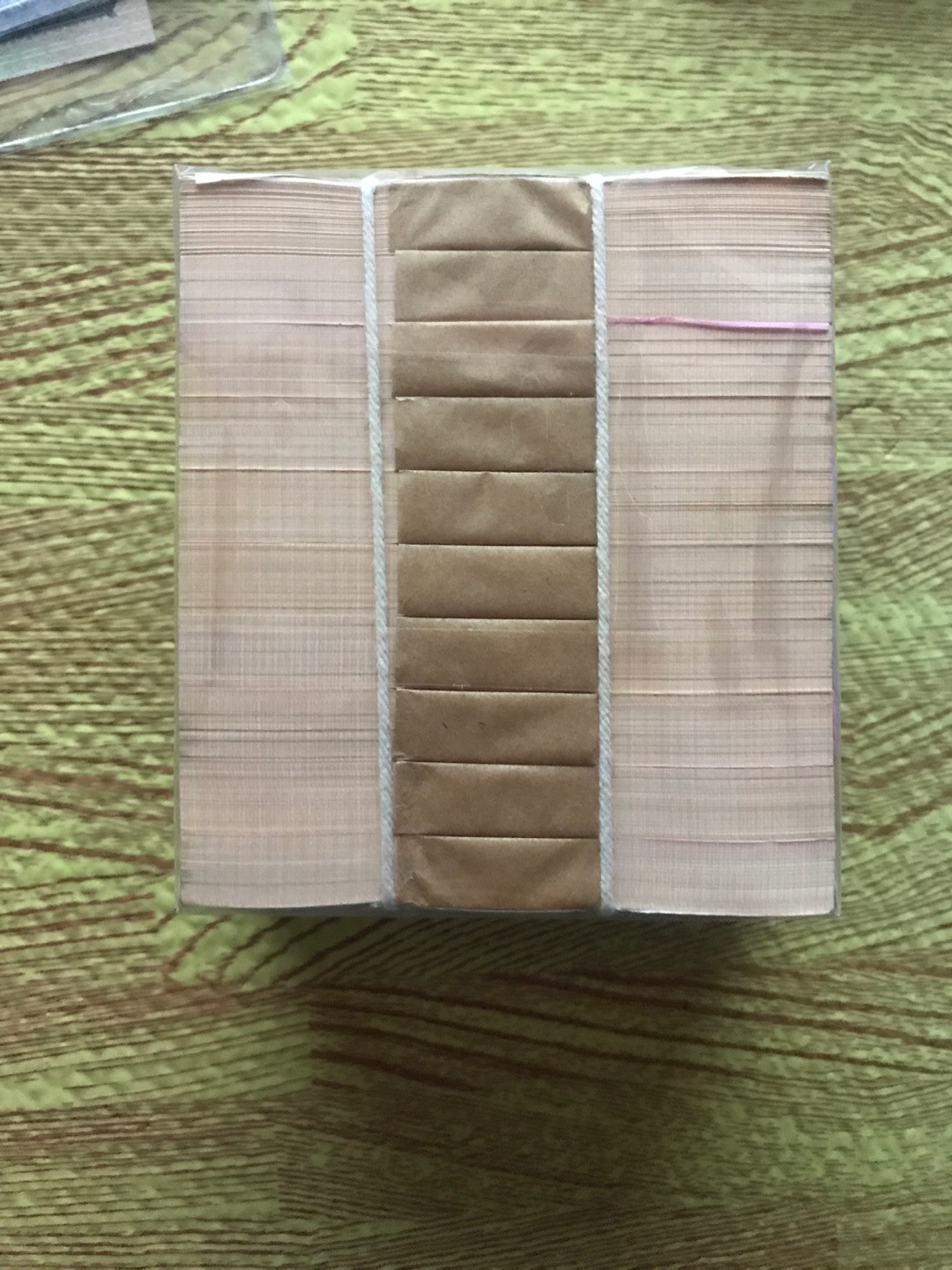缤纷开心拍354期，三单包邮 八七冠微油一分一捆