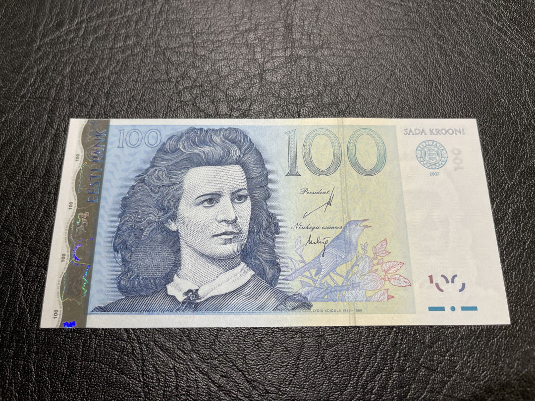 《外钞收藏家》第一百零九期拍卖 2007年爱沙尼亚100 全新UNC