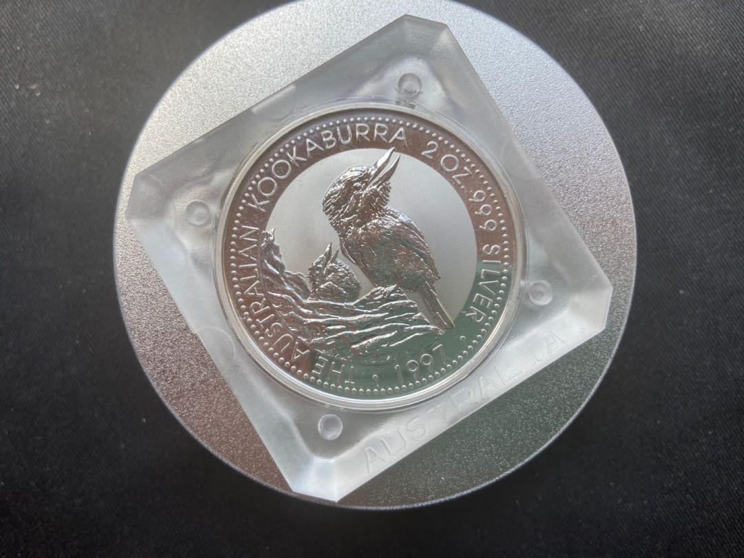 【币观天下】第145期钱币拍卖 【澳大利亚】 澳大利亚1997年2元，2盎司 加大 “哺乳笑翠鸟”加大、反向设制纪念银币
