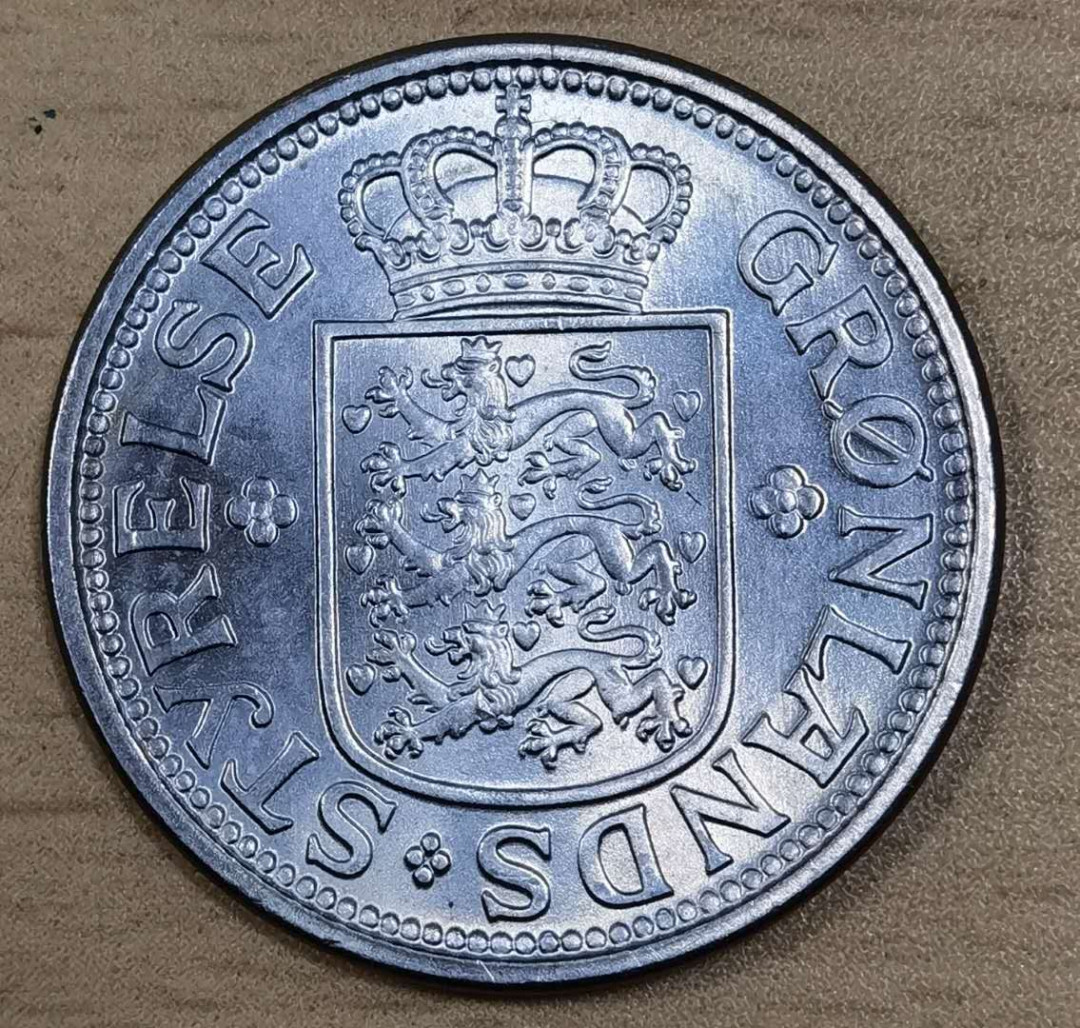 北京马甸外币专卖微拍第五十一期，外国流通币，非贵金属纪念币专场，陆续上新欢迎关注 原光好品1926年格陵兰岛25欧尔流通币，品相如图