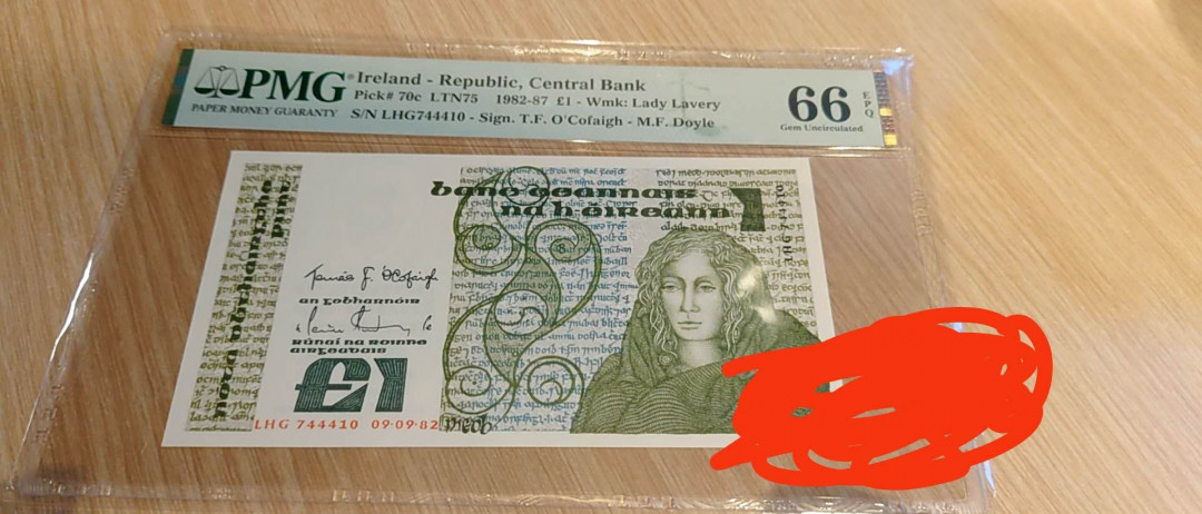 陆续更新【囧羊收藏】精选微拍第23期暨2021年第十四期 1982年爱尔兰1镑 PMG66E 全新UNC 