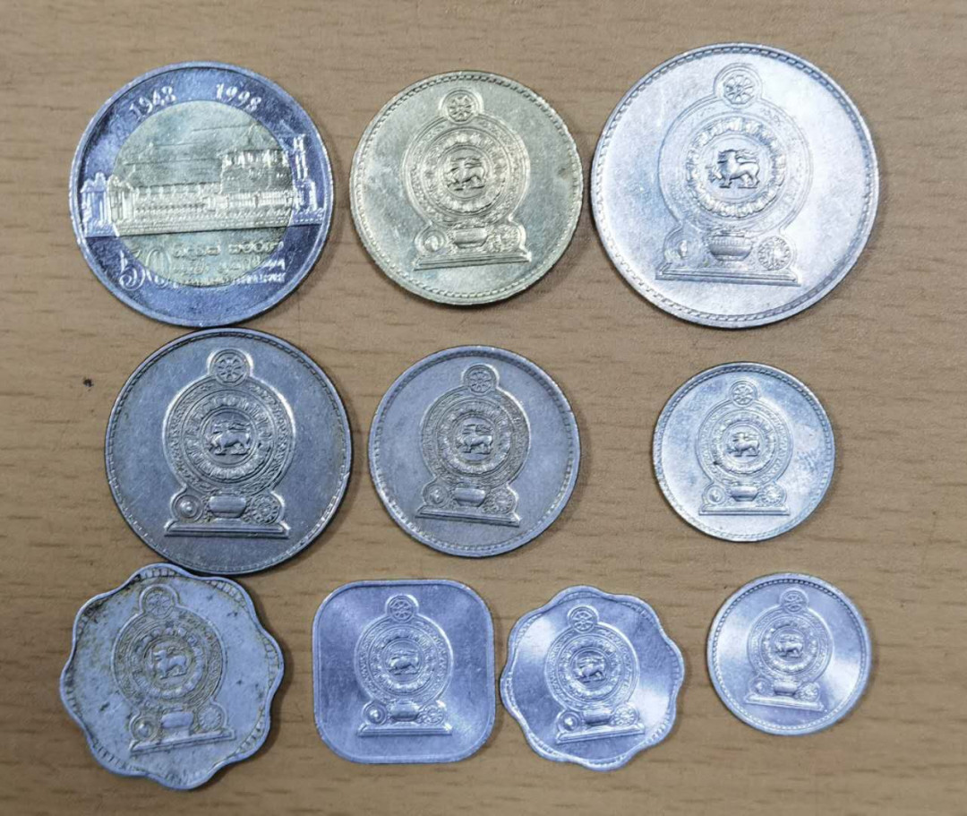 北京马甸外币专卖微拍第五十一期，外国流通币，非贵金属纪念币专场，陆续上新欢迎关注 斯里兰卡流通币10枚／套，品相如图