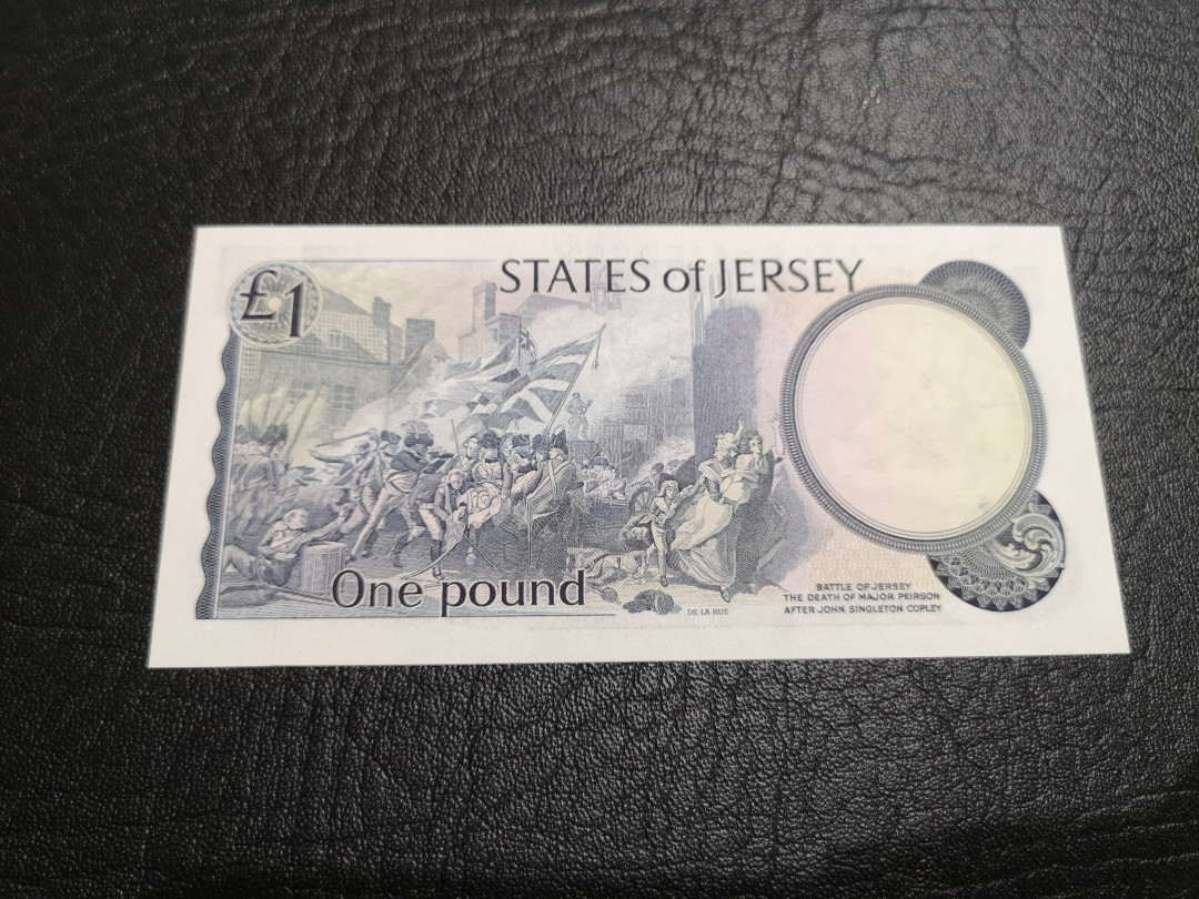 《外钞收藏家》第一百一十期拍卖 泽西1镑 精致小钞 3一859千位号 近全新 有个别潮点
