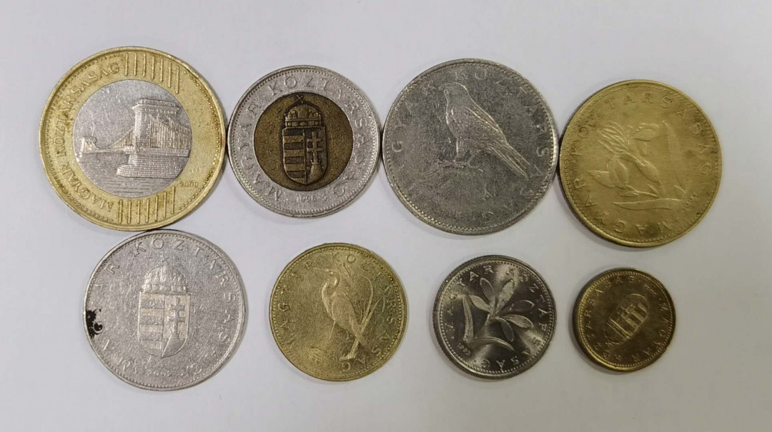 北京马甸外币专卖微拍第五十一期，外国流通币，非贵金属纪念币专场，陆续上新欢迎关注 匈牙利