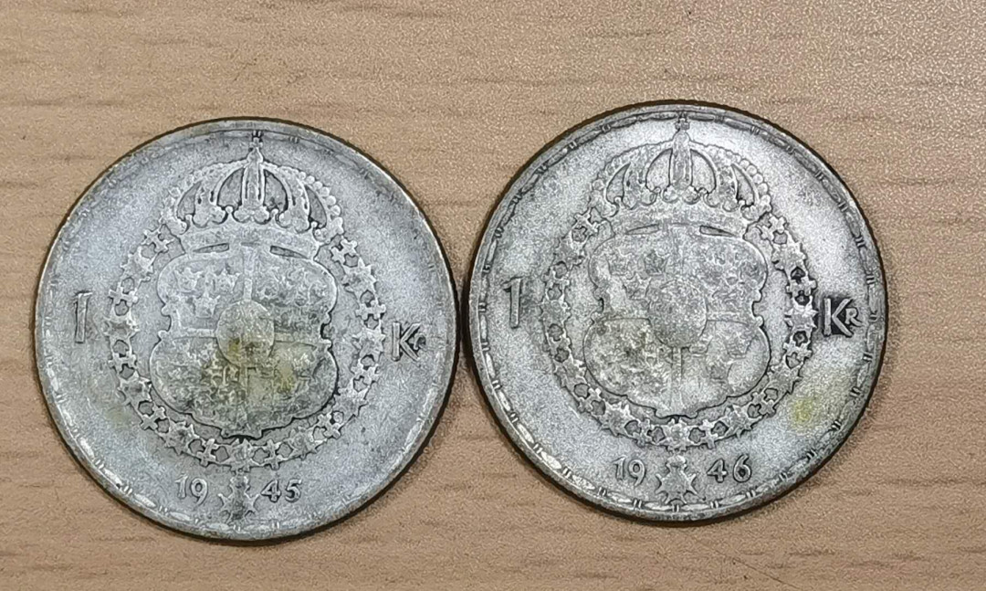 马甸外币专卖微拍第五十二期，外国金银币专场，陆续上新欢迎关注 1946年瑞典1克郎银币2枚，每枚重7克，成色400