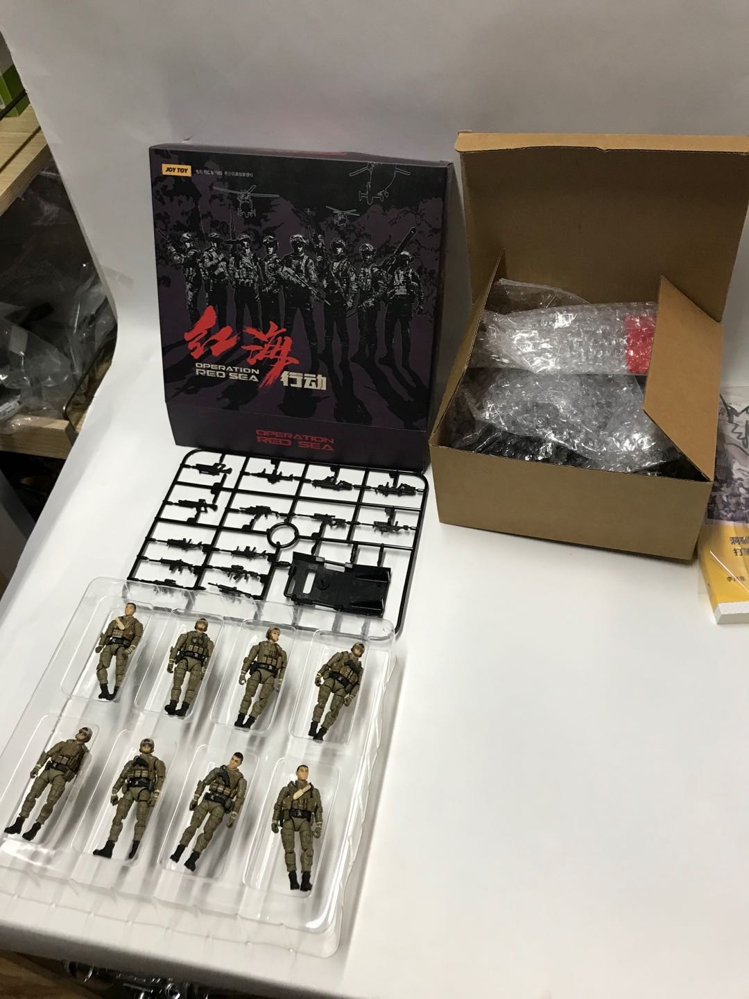 零元拍：暗源 1/25 红海行动可动人偶场景