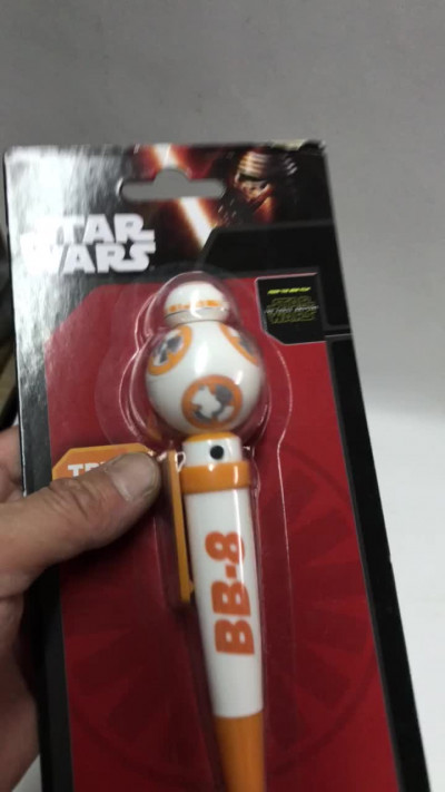 零元拍：迪斯尼正版星球大战 BB8可发光发声个性圆珠笔