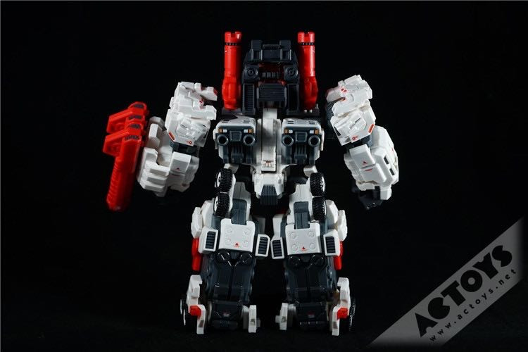 零元拍：诚造社 变形玩具 SDT-01 TITAN Q版猛大帅。全新未拆。