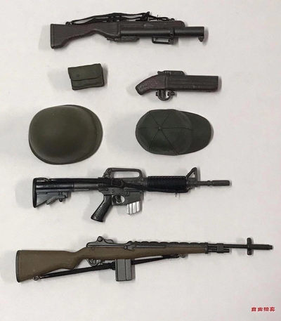 零元拍：绝版21世纪1998年出品 1/6 越战武器套装，非常罕见了。最主要的是全新啊。 - 零元拍：绝版21世纪1998年出品 1/6 越战武器套装，非常罕见了。最主要的是全新啊。